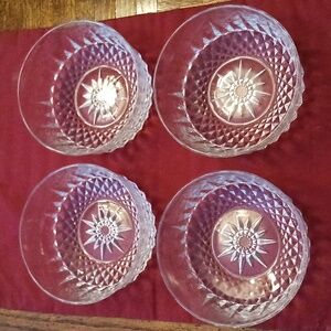 Set Of 4 Vintage Bowls